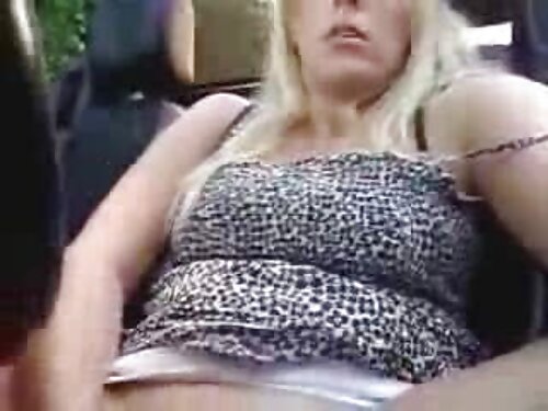 La giovane bionda ru ...